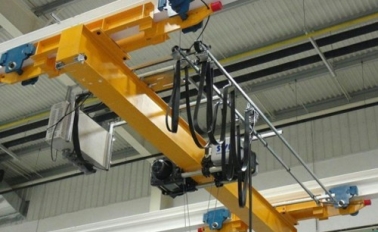 無(wú)錫行車(chē)保養(yǎng)操作是如何進(jìn)行保養(yǎng)維護(hù)？